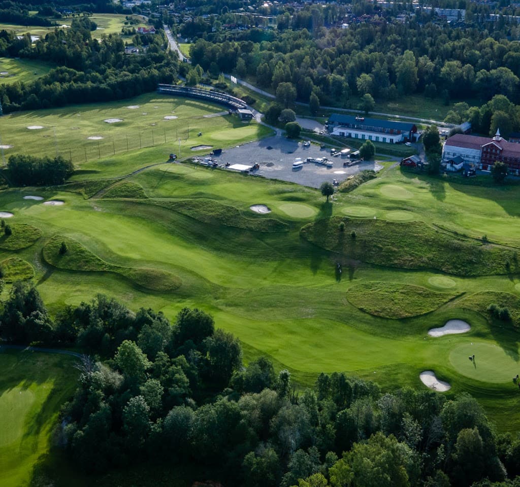 Nordhaug Golfklubb photo 2