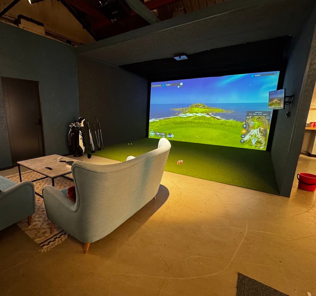 Alvøen Innegolf photo 2